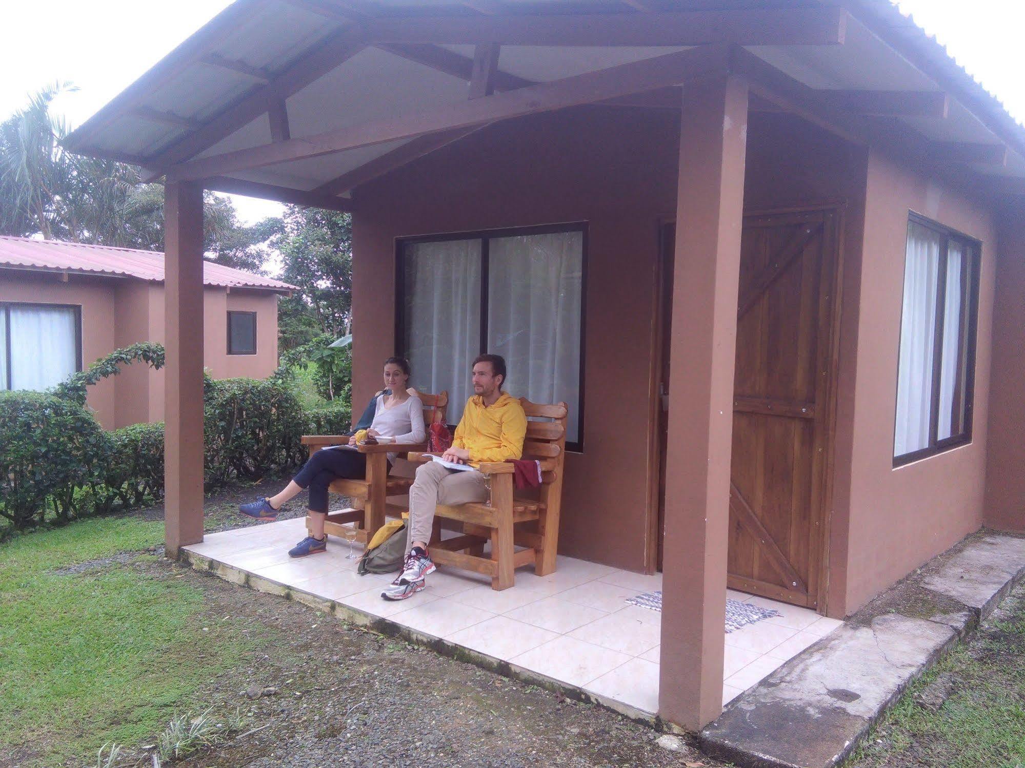 Paraiso Volcano Lodge Guayabo  ภายนอก รูปภาพ