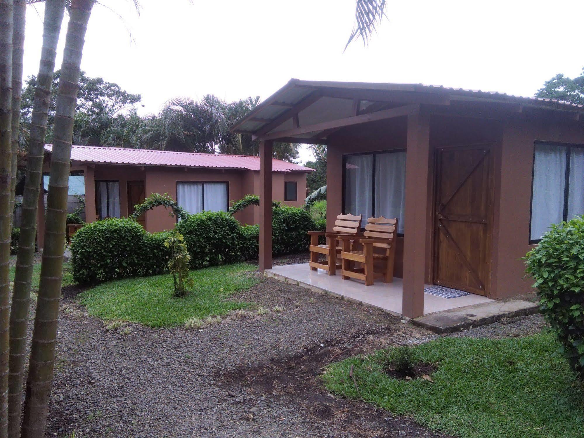 Paraiso Volcano Lodge Guayabo  ภายนอก รูปภาพ