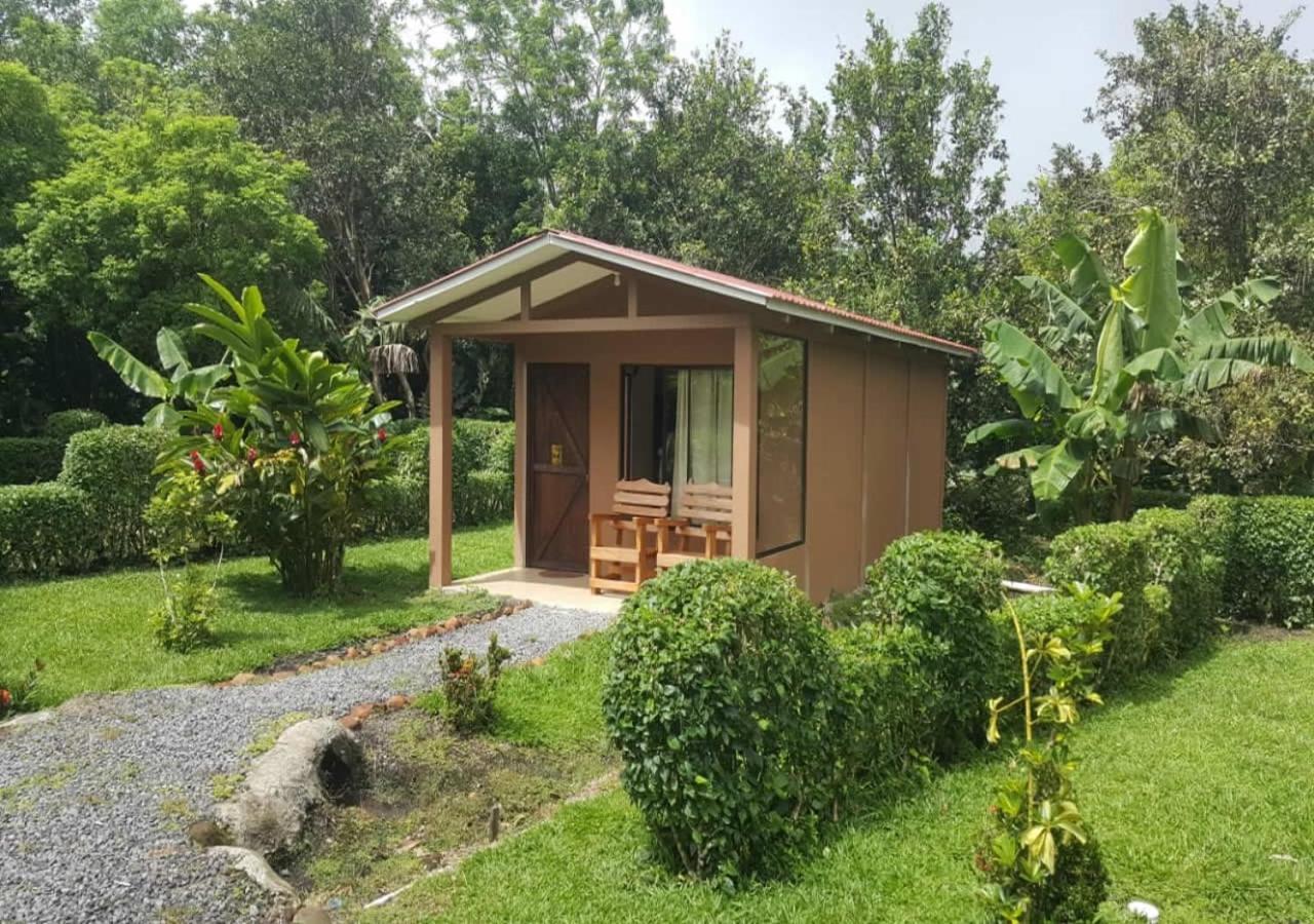 Paraiso Volcano Lodge Guayabo  ภายนอก รูปภาพ